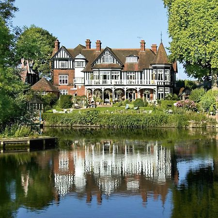 River Arts Club Bed & Breakfast Maidenhead Exterior photo